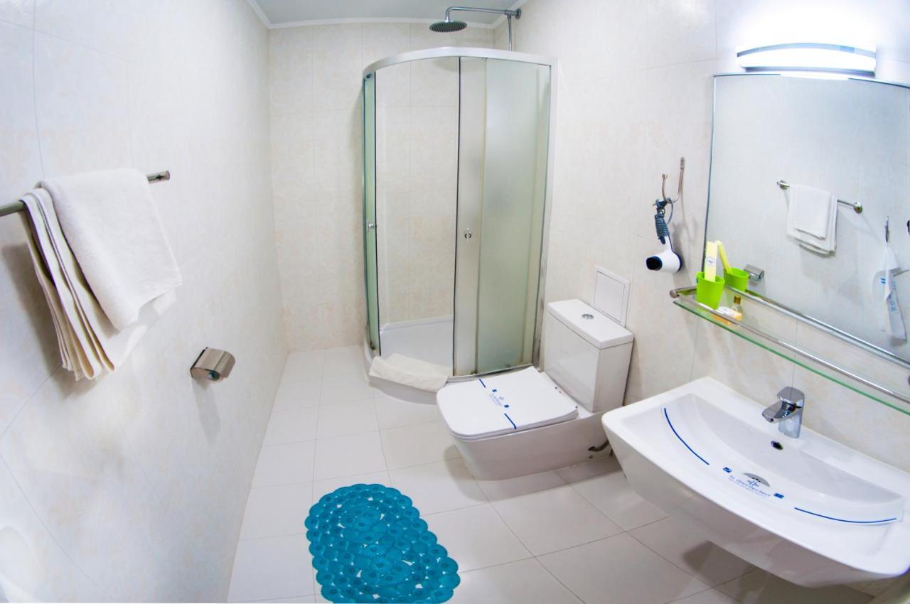 Antwo-Hotel Харков Стая снимка