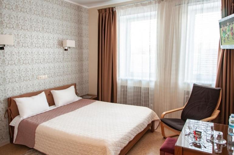 Antwo-Hotel Харков Екстериор снимка